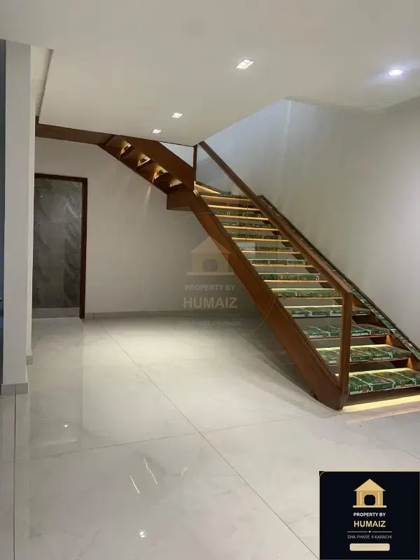 500 Sq. Yd. 6-Bedroom Luxury Villa (6 Bath, Residence 32) in DHA Phase 8 For Sale in DHA Phase 8 Karachi — Photograph 17
