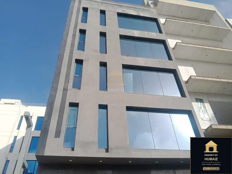 100 Sq. Yd. Commercial Retail Shop (Basement, 1 Bath, Unit 4) on Zulfiqar Commercial For Rent in DHA Phase 8 Karachi — Photograph 2