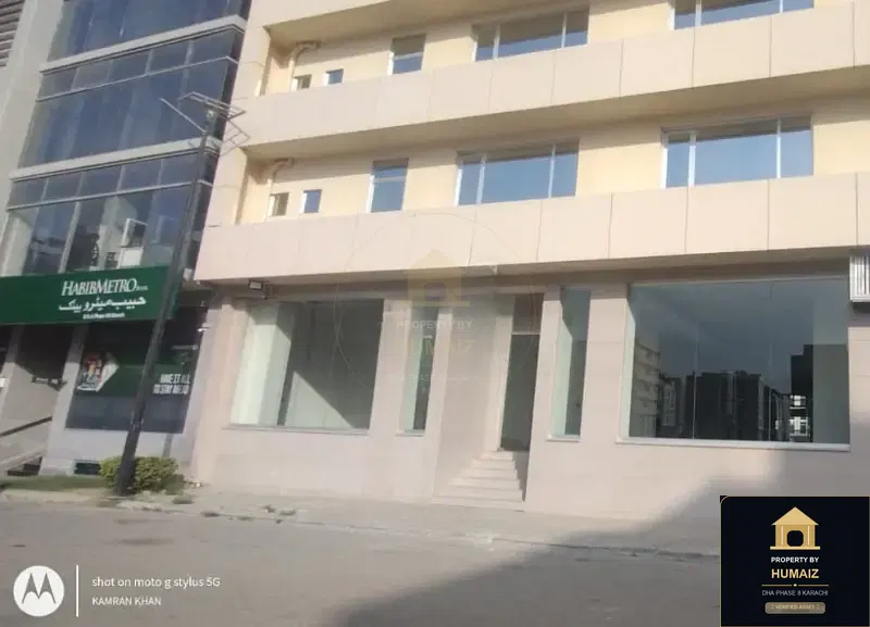 306 Sq. Yd. Commercial Retail Shop on Zulfiqar Commercial For Rent in DHA Phase 8 Karachi — Photograph 5
