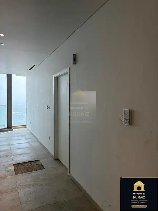 2-Bedroom Luxury Apartment (3 Bath, Suite 3) at Emaar Oceanfront For Sale in DHA Phase 8 Karachi — Photograph 11