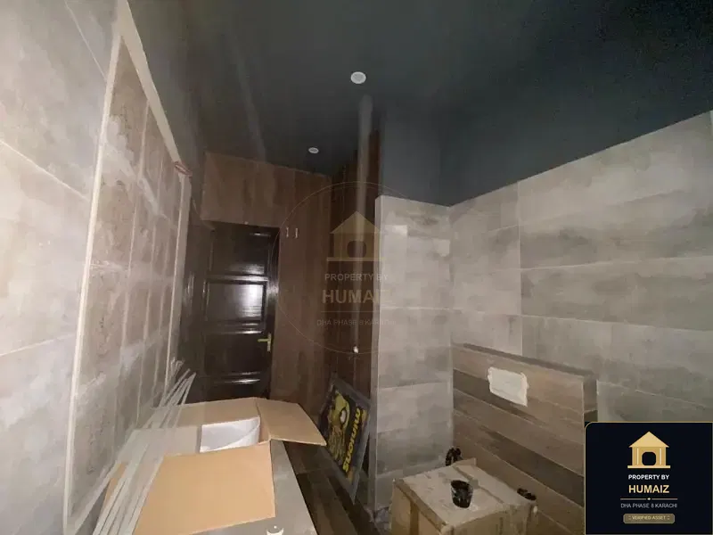 300 Sq. Yd. 4-Bedroom Luxury Villa (Basement, 4 Bath, Residence 5) in Khayaban-e-Sahil For Sale in DHA Phase 8 Karachi — Photograph 15