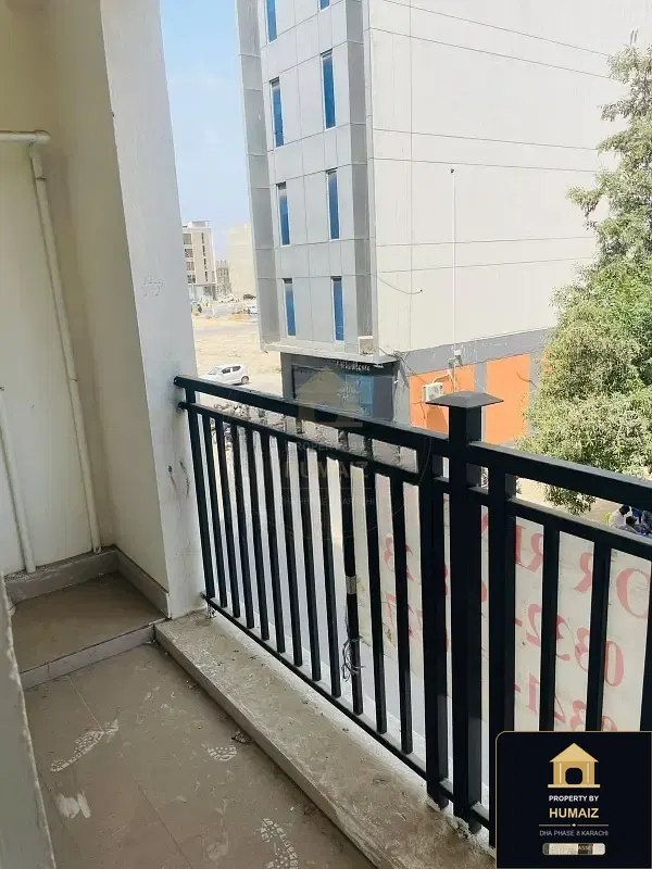 3-Bedroom Luxury Apartment (Corner, 3 Bath, Suite 25) on Al-Murtaza Commercial For Rent in DHA Phase 8 Karachi — Photograph 11