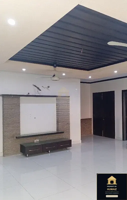 3-Bedroom Upper/Lower Portion (Private Pool, 4 Bath, Unit 7) in DHA Phase 8 For Rent in DHA Phase 8 Karachi — Photograph 5
