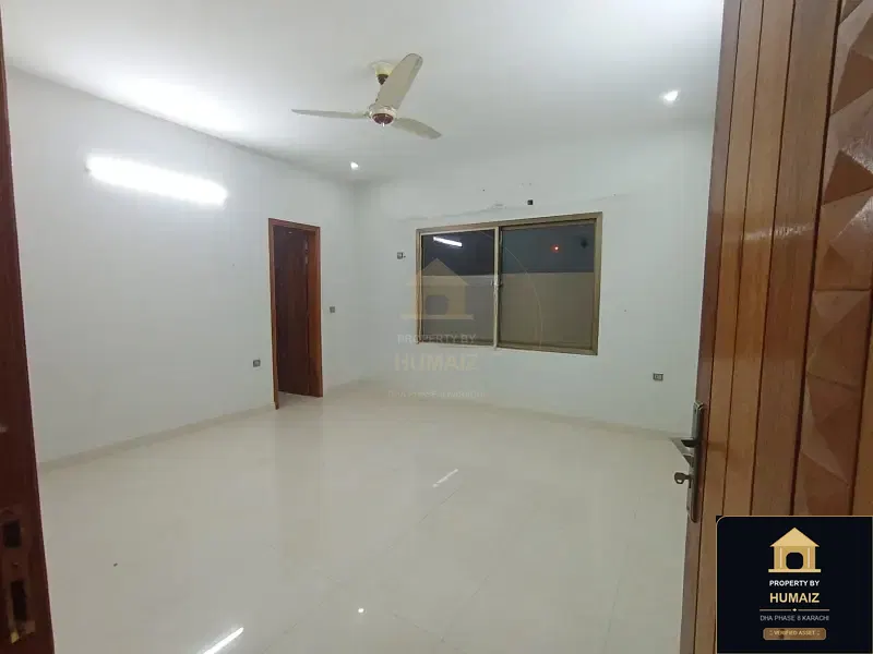 3-Bedroom Upper/Lower Portion (Brand New, 4 Bath, Unit 21) in DHA Phase 8 For Rent in DHA Phase 8 Karachi — Photograph 2