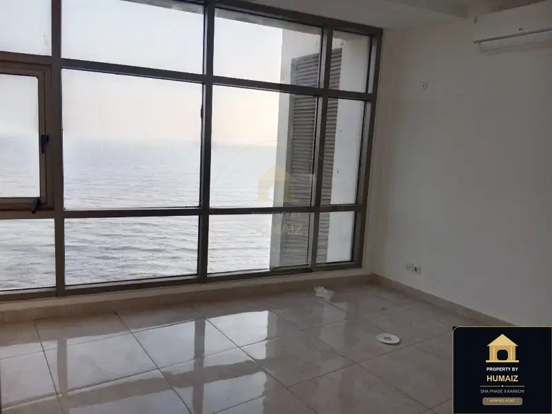 4-Bedroom Luxury Apartment (Sea Facing, 6 Bath, Suite 9) at Pearl Towers For Sale in DHA Phase 8 Karachi — Photograph 26