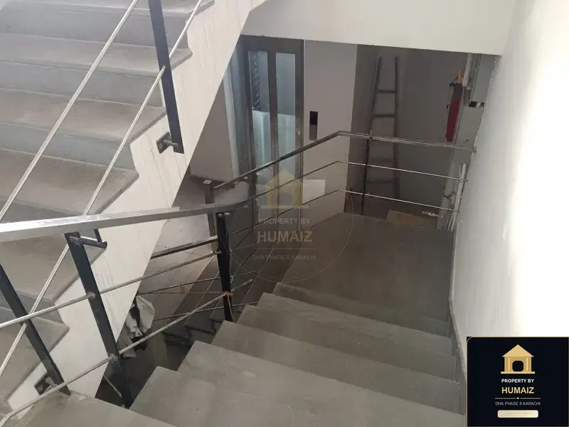 200 Sq. Yd. Commercial Building (Corner, 7 Bath, Unit 7) on Al-Murtaza Commercial For Rent in DHA Phase 8 Karachi — Photograph 29