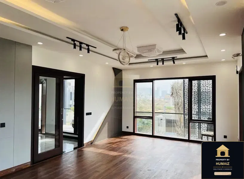 500 Sq. Yd. 6-Bedroom Luxury Villa (West Open, 6 Bath, Residence 105) in DHA Phase 8 For Sale in DHA Phase 8 Karachi — Photograph 40