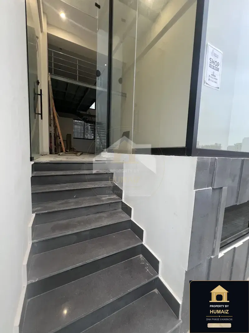 94 Sq. Yd. Commercial Retail Shop (Brand New, Unit 2) on Zulfiqar Commercial For Rent in DHA Phase 8 Karachi — Photograph 6