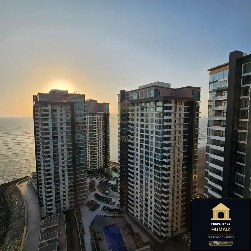 4-Bedroom Luxury Apartment (West Open, 6 Bath, Suite 1) at Reef Towers For Sale in DHA Phase 8 Karachi — Photograph 11