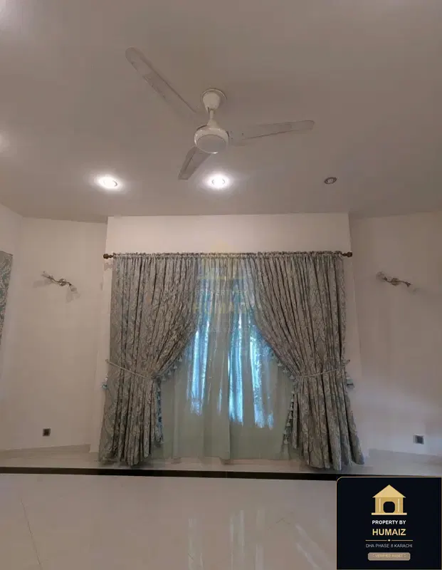 666 Sq. Yd. 6-Bedroom Luxury Villa (7 Bath, Residence 27) in DHA Phase 8 For Sale in DHA Phase 8 Karachi — Photograph 8