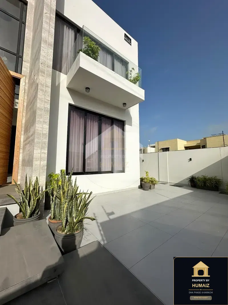 1,000 Sq. Yd. 5-Bedroom Luxury Villa (West Open, 6 Bath, Residence 1) in Zone A For Sale in DHA Phase 8 Karachi — Photograph 2