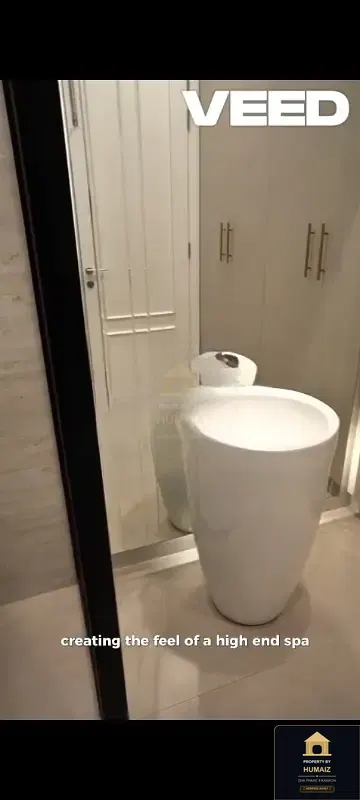500 Sq. Yd. 7-Bedroom Luxury Villa (Basement, 6 Bath, Residence 5) in DHA Phase 8 For Sale in DHA Phase 8 Karachi — Photograph 10
