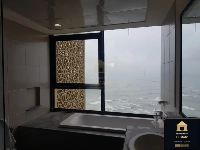 3-Bedroom Luxury Apartment (Sea Facing, 5 Bath, Suite 2) at Coral Towers For Rent in DHA Phase 8 Karachi — Photograph 7