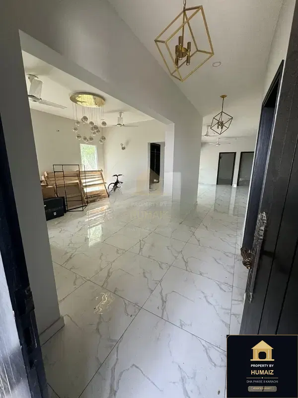3-Bedroom Upper/Lower Portion (4 Bath, Unit 9) in DHA Phase 8 For Rent in DHA Phase 8 Karachi — Photograph 9