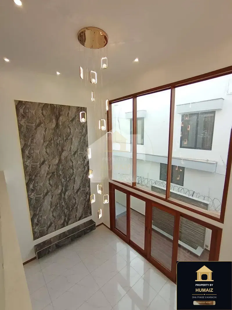 500 Sq. Yd. 6-Bedroom Luxury Villa (Basement, 6 Bath, Residence 4) in Zone A For Sale in DHA Phase 8 Karachi — Photograph 5