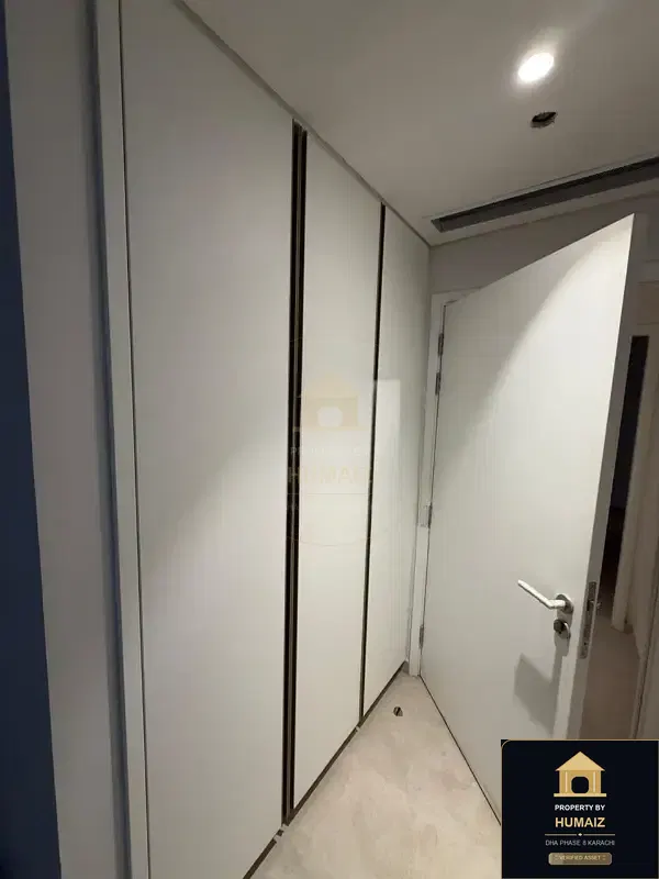 3-Bedroom Luxury Apartment (West Open, 5 Bath, Suite 7) at The Views For Sale in DHA Phase 8 Karachi — Photograph 28