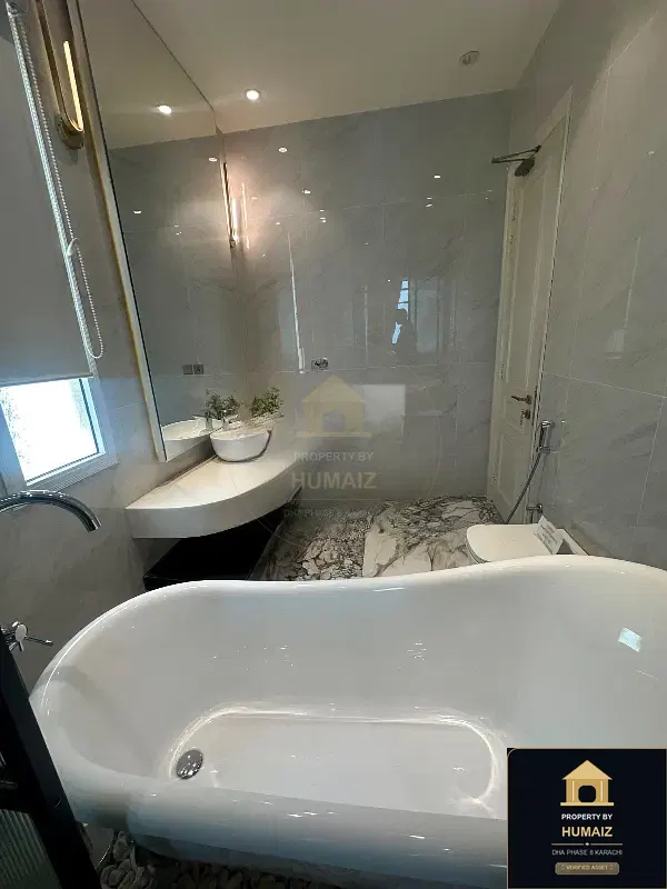2-Bedroom Luxury Apartment (Sea Facing, 3 Bath, Suite 77) at HMR Waterfront For Sale in DHA Phase 8 Karachi — Photograph 8