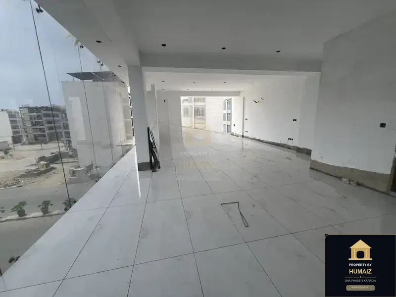 100 Sq. Yd. Commercial Building (Corner, Unit 6) on Zulfiqar Commercial For Rent in DHA Phase 8 Karachi — Photograph 4