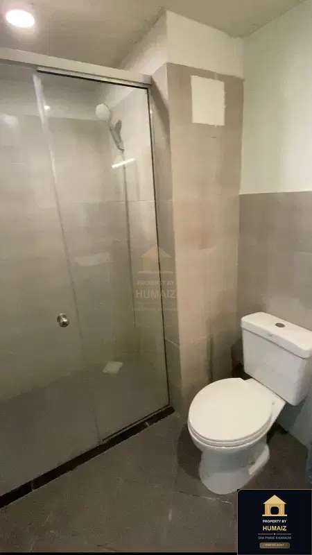 3-Bedroom Luxury Apartment (Private Pool, 5 Bath, Suite 8) at Pearl Towers For Rent in DHA Phase 8 Karachi — Photograph 4