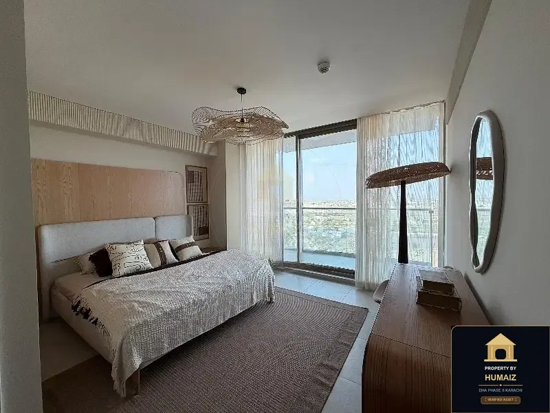 3-Bedroom Luxury Apartment (Sea Facing, 4 Bath, Suite 9) at The Views For Sale in DHA Phase 8 Karachi — Photograph 6