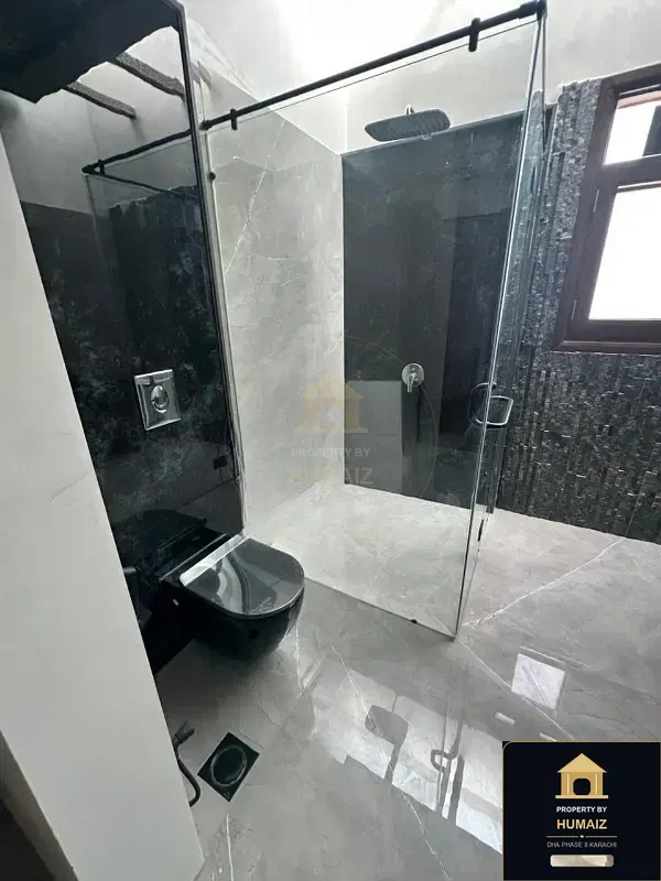 1,000 Sq. Yd. 7-Bedroom Luxury Villa on Khayaban-e-Iqbal For Sale in DHA Phase 8 Karachi — Photograph 17