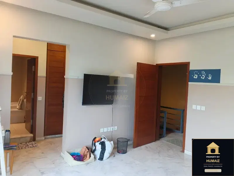 3-Bedroom Upper/Lower Portion (4 Bath, Unit 95) in DHA Phase 8 For Rent in DHA Phase 8 Karachi — Photograph 16