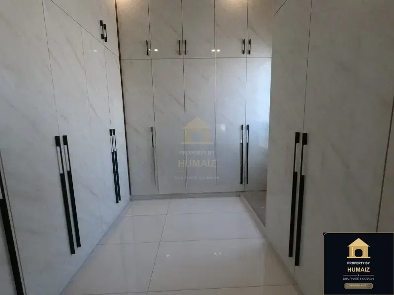 3,000 Sq. Yd. 10-Bedroom Luxury Villa on Khayaban-e-Iqbal For Sale in DHA Phase 8 Karachi — Photograph 27