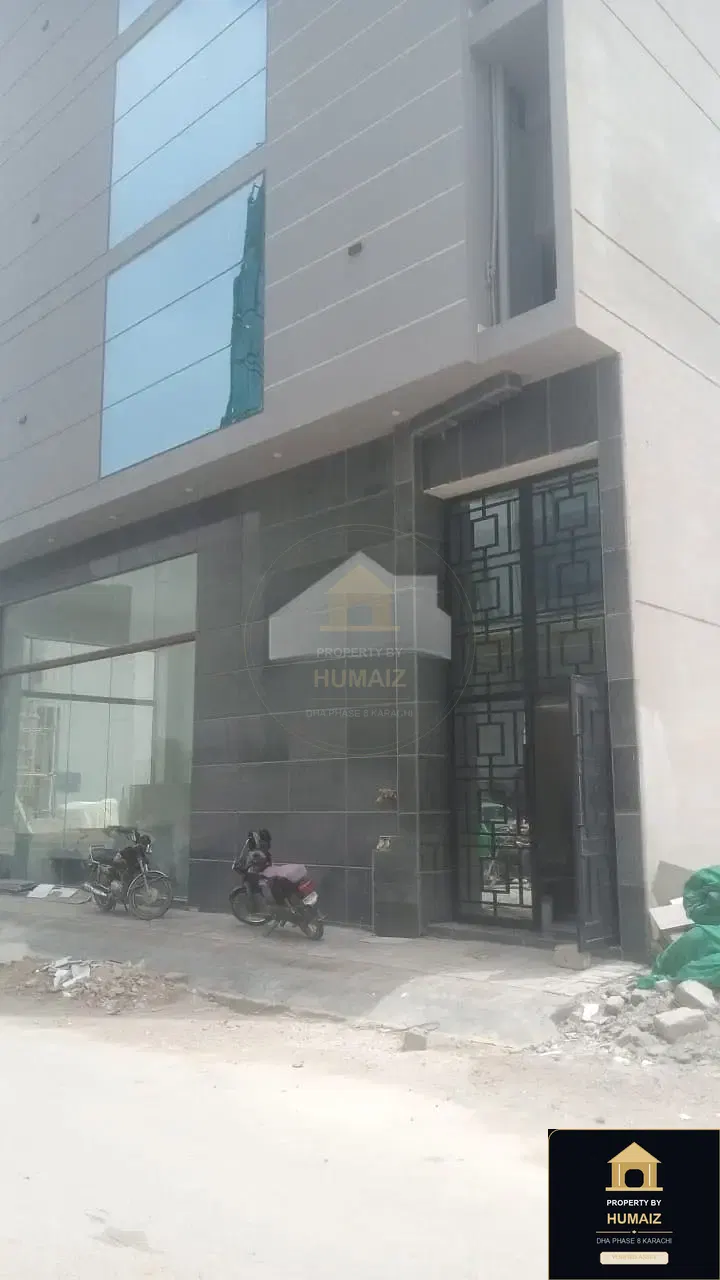 239 Sq. Yd. Corporate Office Space in DHA Phase 8 For Sale in DHA Phase 8 Karachi — Photograph 6