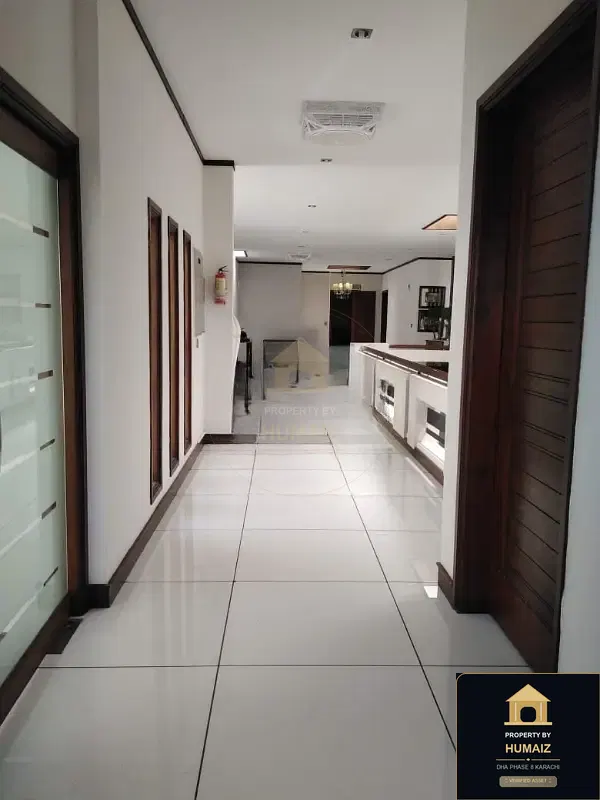 1,000 Sq. Yd. 6-Bedroom Luxury Villa (West Open, 6 Bath, Residence 40) in DHA Phase 8 For Sale in DHA Phase 8 Karachi — Photograph 19