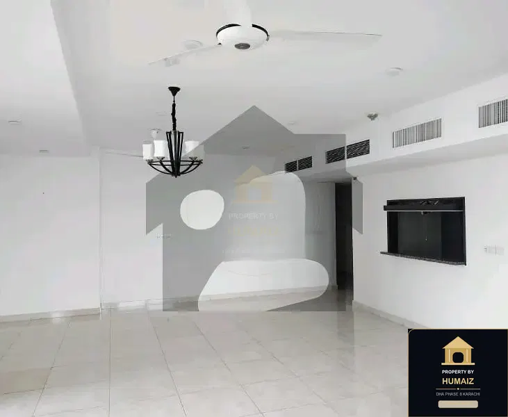 4-Bedroom Luxury Apartment (Sea Facing, 6 Bath, Suite 12) at Pearl Towers For Sale in DHA Phase 8 Karachi — Photograph 4