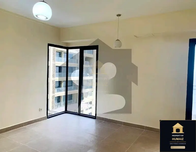 4-Bedroom Luxury Apartment (Sea Facing, 6 Bath, Suite 12) at Coral Towers For Rent in DHA Phase 8 Karachi — Photograph 3