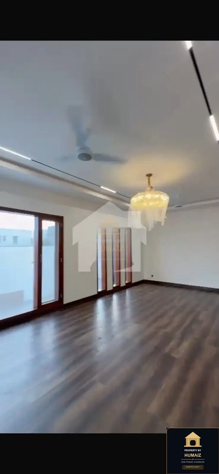 500 Sq. Yd. 6-Bedroom Luxury Villa (Basement, 6 Bath, Residence 5) on Zulfiqar Commercial For Sale in DHA Phase 8 Karachi — Photograph 10