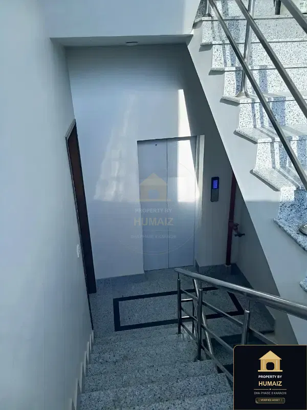 117 Sq. Yd. Corporate Office Space (Brand New, Unit 2) on Al-Murtaza Commercial For Rent in DHA Phase 8 Karachi — Photograph 6