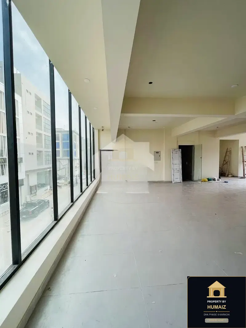 225 Sq. Yd. Corporate Office Space (Boulevard Facing, Unit 2) in DHA Phase 8 For Rent in DHA Phase 8 Karachi — Photograph 5