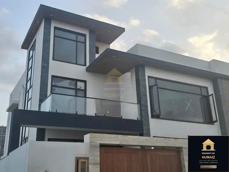 500 Sq. Yd. 6-Bedroom Luxury Villa (Basement, 7 Bath, Residence 44) in DHA Phase 8 For Sale in DHA Phase 8 Karachi — Photograph 3