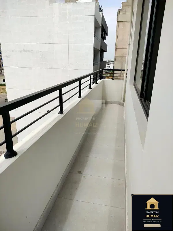 100 Sq. Yd. Commercial Building (Brand New, 5 Bath, Unit 4) on Al-Murtaza Commercial For Rent in DHA Phase 8 Karachi — Photograph 3