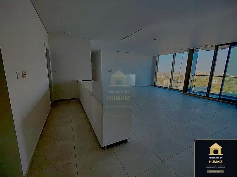 2-Bedroom Luxury Apartment (Park Facing, 3 Bath, Suite 38) at The Views For Rent in DHA Phase 8 Karachi — Photograph 10