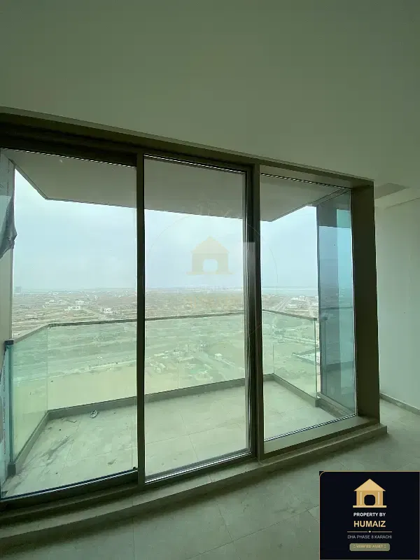 2-Bedroom Luxury Apartment (3 Bath, Suite 33) at The Views For Rent in DHA Phase 8 Karachi — Photograph 5