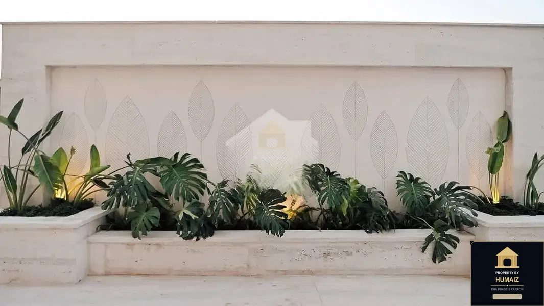 1,000 Sq. Yd. 6-Bedroom Luxury Villa (Private Pool, 6 Bath, Residence 2) in DHA Phase 8 For Sale in DHA Phase 8 Karachi — Photograph 7