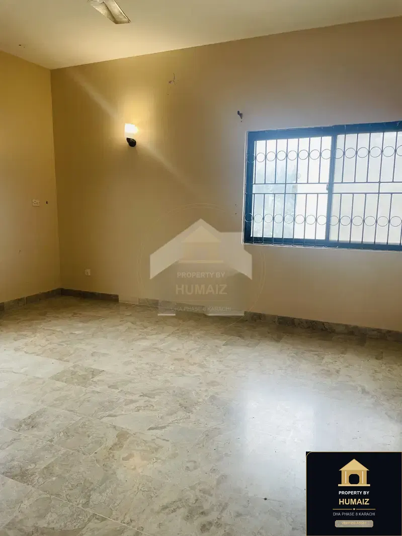 3-Bedroom Upper/Lower Portion (3 Bath, Unit 33) in DHA Phase 8 For Rent in DHA Phase 8 Karachi — Photograph 9