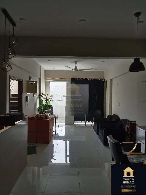 113 Sq. Yd. Corporate Office Space (1 Bath, Unit 6) on Al-Murtaza Commercial For Rent in DHA Phase 8 Karachi — Photograph 3