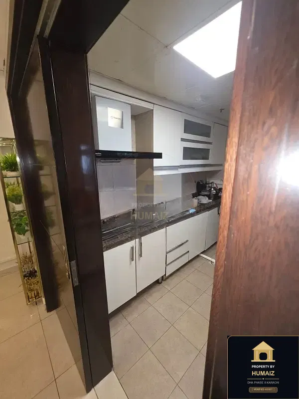 2-Bedroom Luxury Apartment (Sea Facing, 3 Bath, Suite 24) at Pearl Towers For Rent in DHA Phase 8 Karachi — Photograph 14