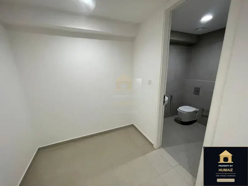 2-Bedroom Luxury Apartment (Sea Facing, 3 Bath, Suite 6) at The Views For Sale in DHA Phase 8 Karachi — Photograph 15