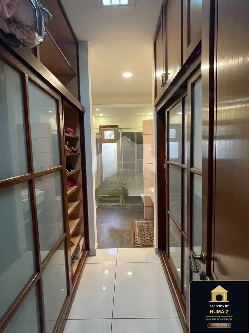 1,000 Sq. Yd. 6-Bedroom Luxury Villa (Basement, 6 Bath, Residence 11) in DHA Phase 8 For Rent in DHA Phase 8 Karachi — Photograph 10