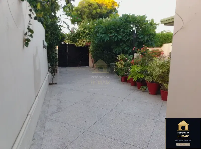 3-Bedroom Upper/Lower Portion (3 Bath, Unit 5) in DHA Phase 8 For Rent in DHA Phase 8 Karachi — Photograph 4