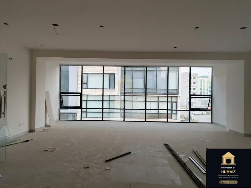 200 Sq. Yd. Commercial Building (Boulevard Facing, 5 Bath, Unit 4) on Al-Murtaza Commercial For Rent in DHA Phase 8 Karachi — Photograph 6