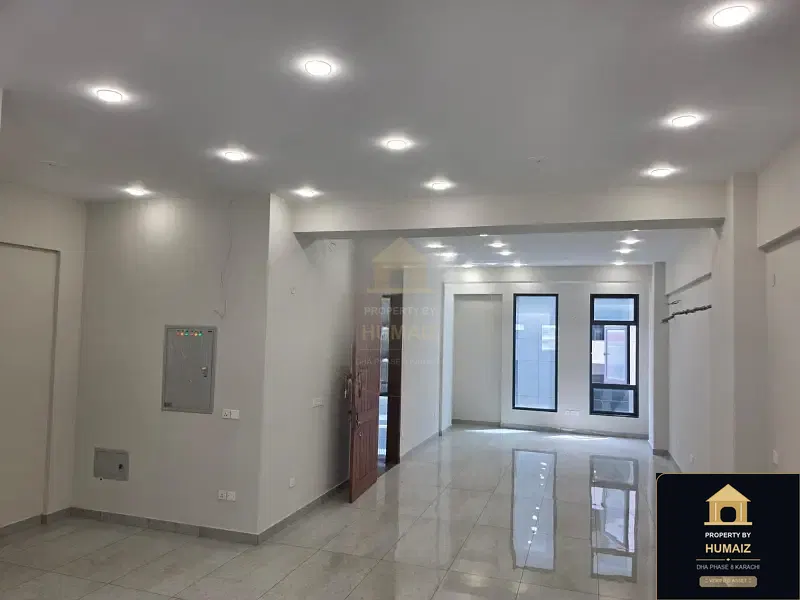 100 Sq. Yd. Commercial Building (Brand New, Unit 13) on Al-Murtaza Commercial For Rent in DHA Phase 8 Karachi — Photograph 6