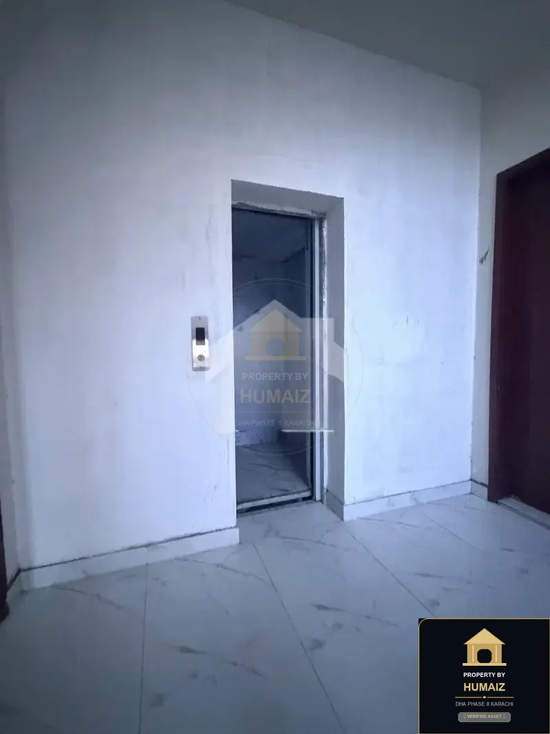 200 Sq. Yd. Commercial Building (Corner, Unit 16) on Al-Murtaza Commercial For Rent in DHA Phase 8 Karachi — Photograph 8