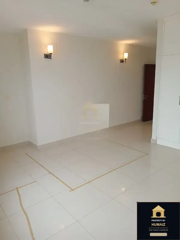 2-Bed Luxury Penthouse (Sea Facing, 4 Bath, Suite 2) at Reef Towers For Rent in DHA Phase 8 Karachi — Photograph 13