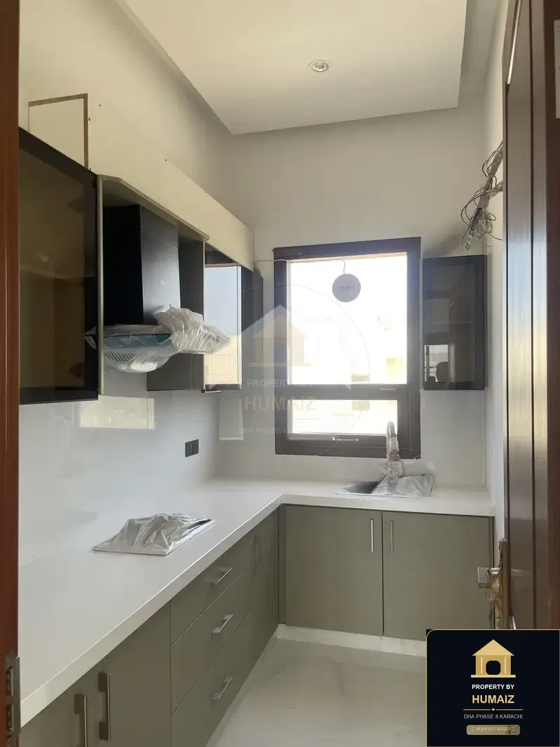 500 Sq. Yd. 6-Bedroom Luxury Villa (West Open, 6 Bath, Residence 150) in DHA Phase 8 For Sale in DHA Phase 8 Karachi — Photograph 24